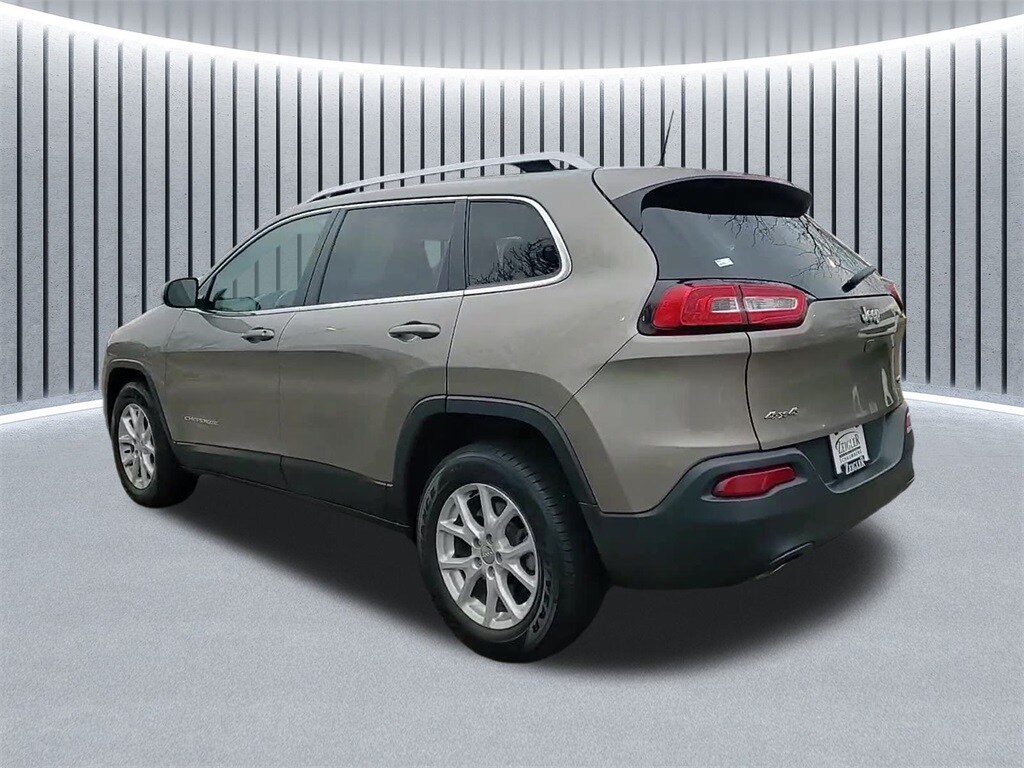 2017 JEEP CHEROKEE - Image 5