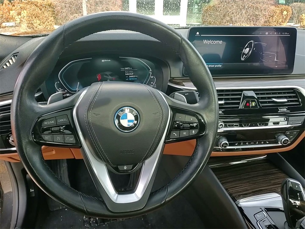 2023 BMW 530E - Image 36