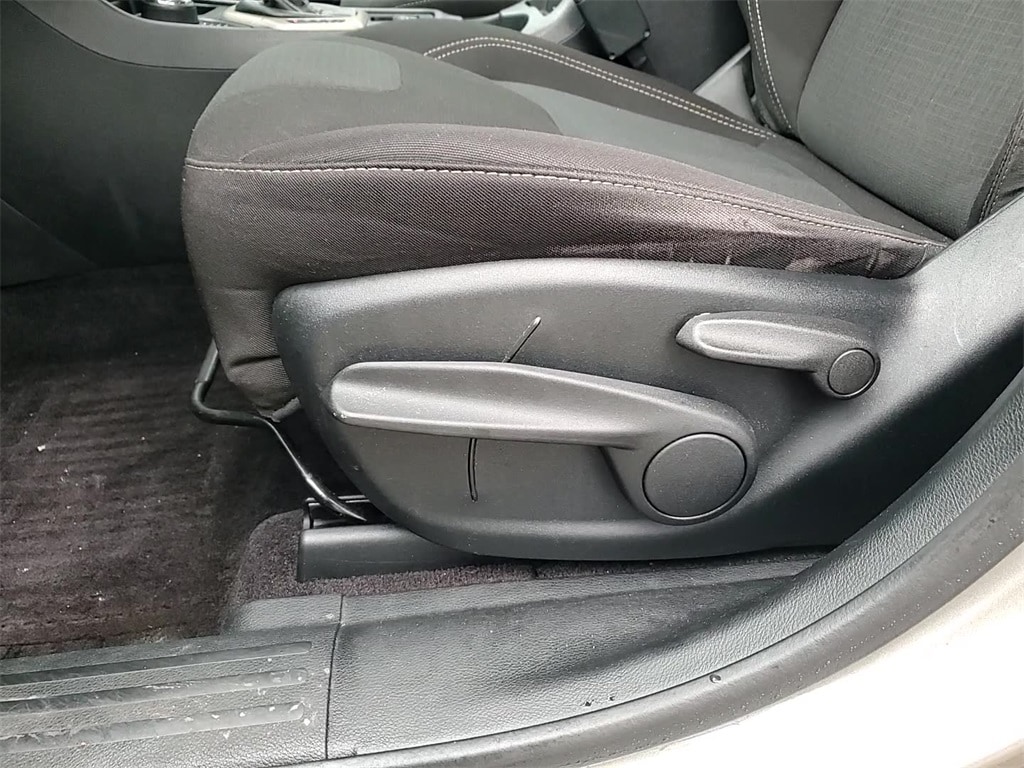 2017 JEEP CHEROKEE - Image 11