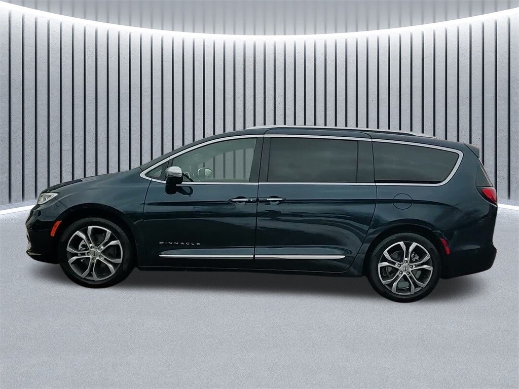 2024 CHRYSLER PACIFICA - Image 16