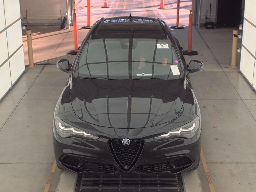 2024 ALFA ROMEO STELVIO - Image 4