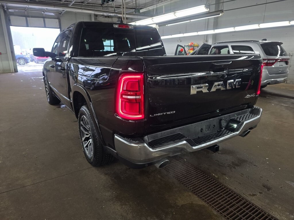 2025 RAM 1500 - Image 2