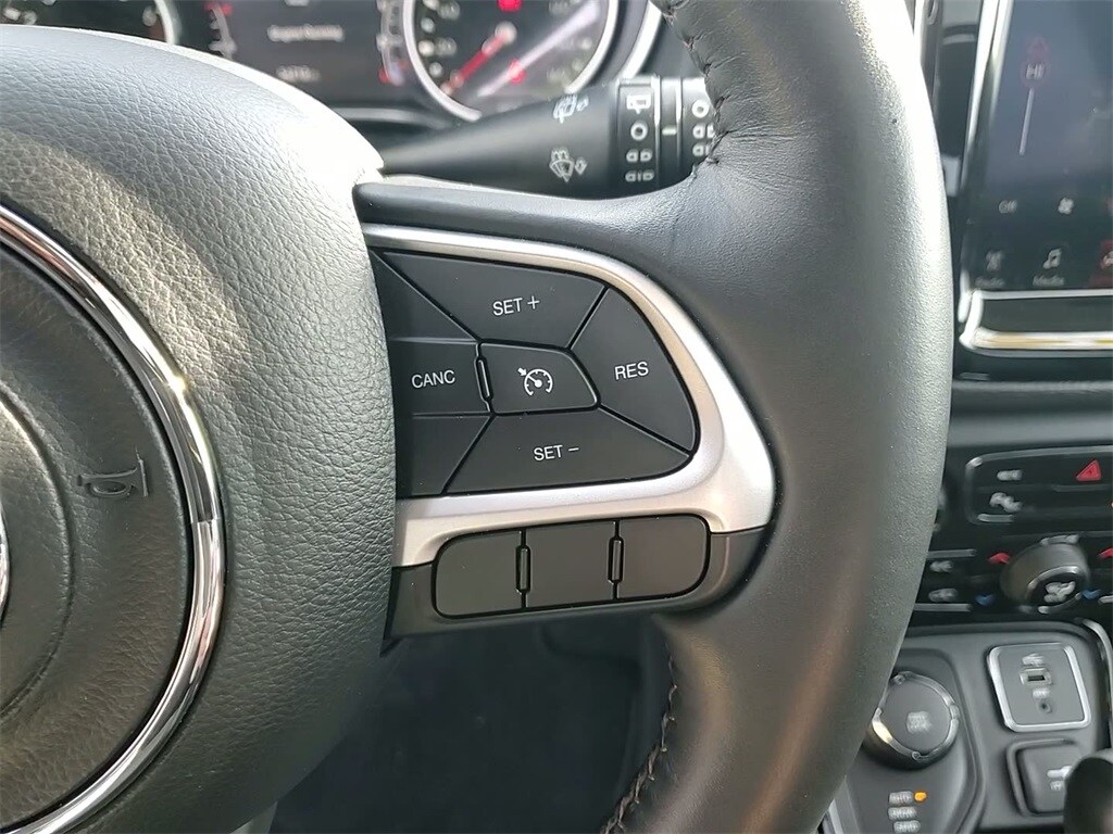 2017 JEEP COMPASS - Image 13