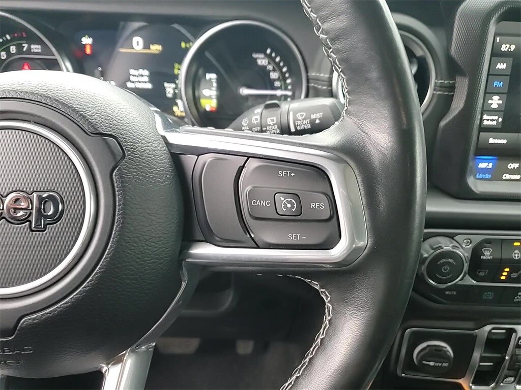 2022 JEEP WRANGLER - Image 16