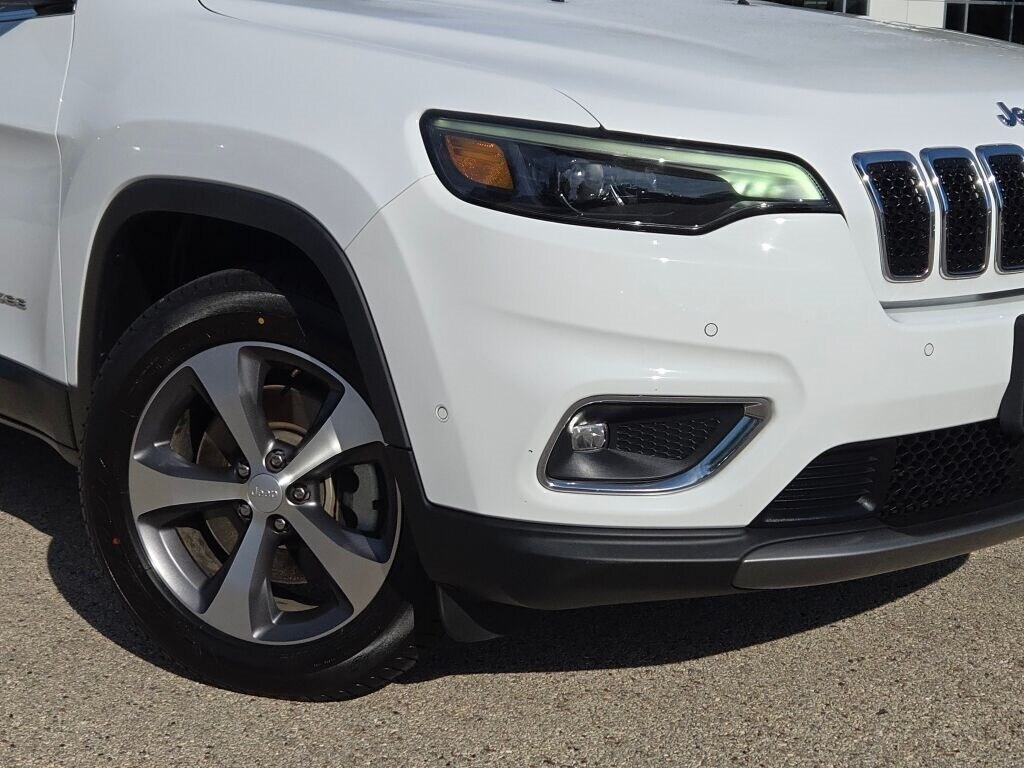 2022 Jeep Cherokee Limited photo 2