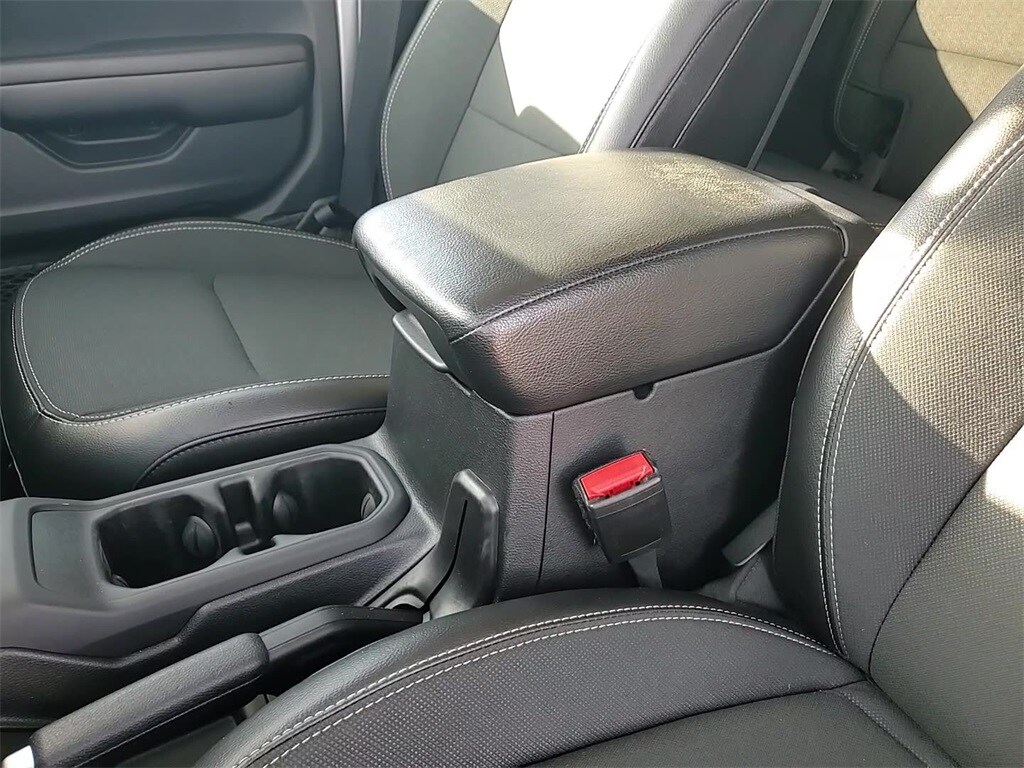 2021 JEEP WRANGLER - Image 18