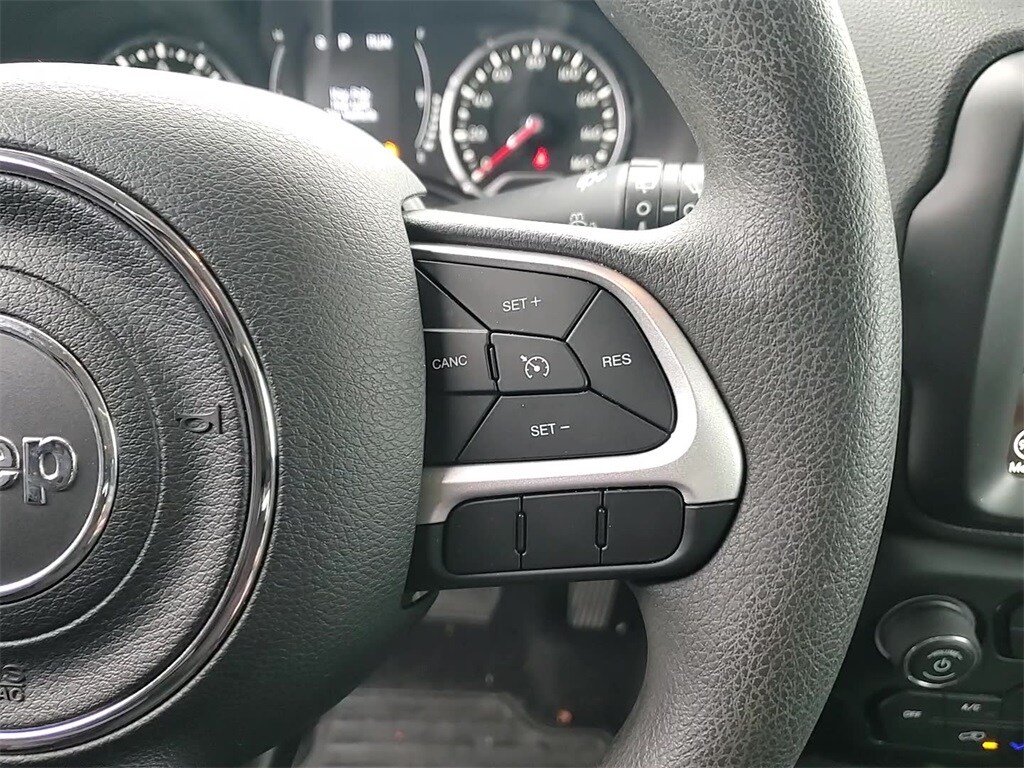 2023 JEEP RENEGADE - Image 15