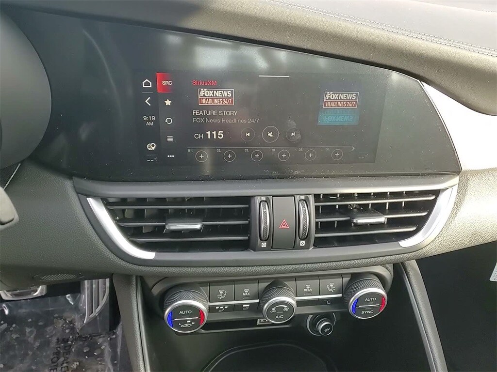 2024 ALFA ROMEO GIULIA (952) - Image 34