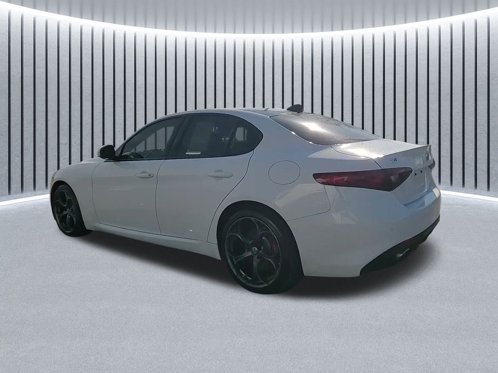 2019 ALFA ROMEO GIULIA (952) - Image 15