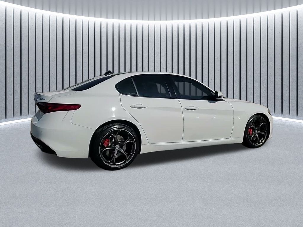 2019 ALFA ROMEO GIULIA (952) - Image 7