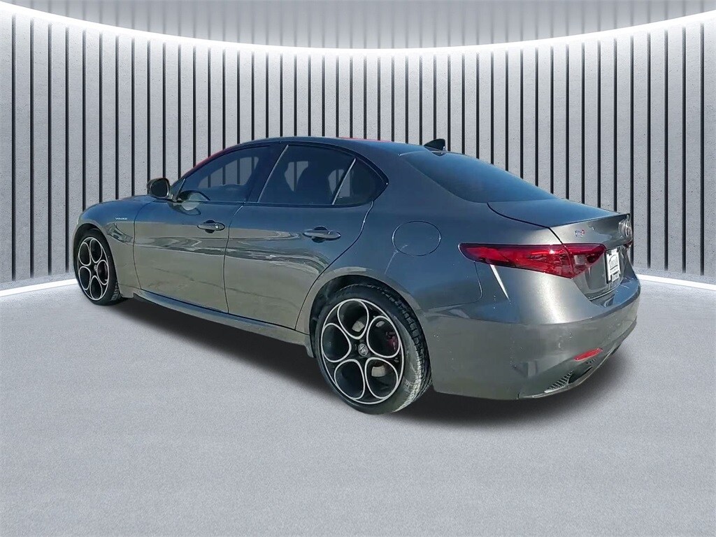 2023 ALFA ROMEO GIULIA (952) - Image 11