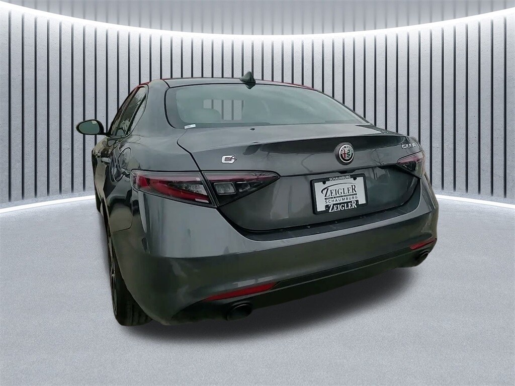 2024 ALFA ROMEO GIULIA (952) - Image 12