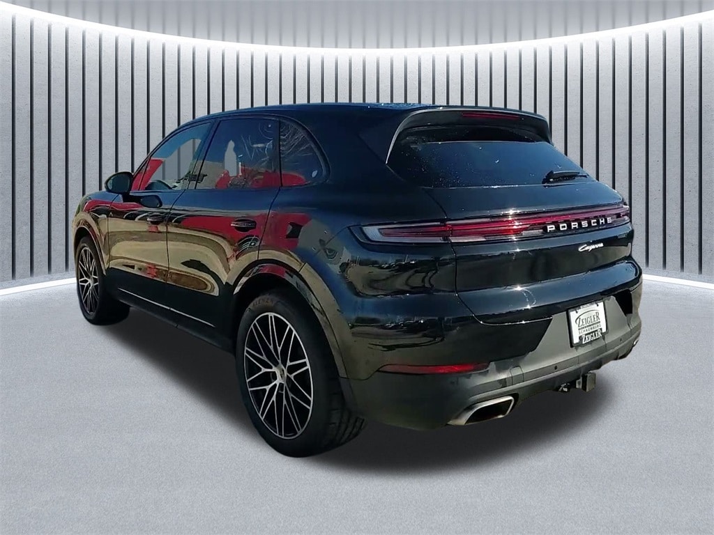 2024 PORSCHE CAYENNE - Image 12