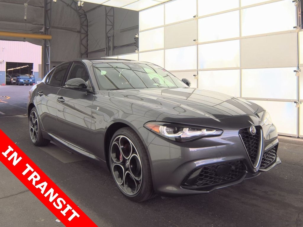 2024 ALFA ROMEO GIULIA (952) - Image 1