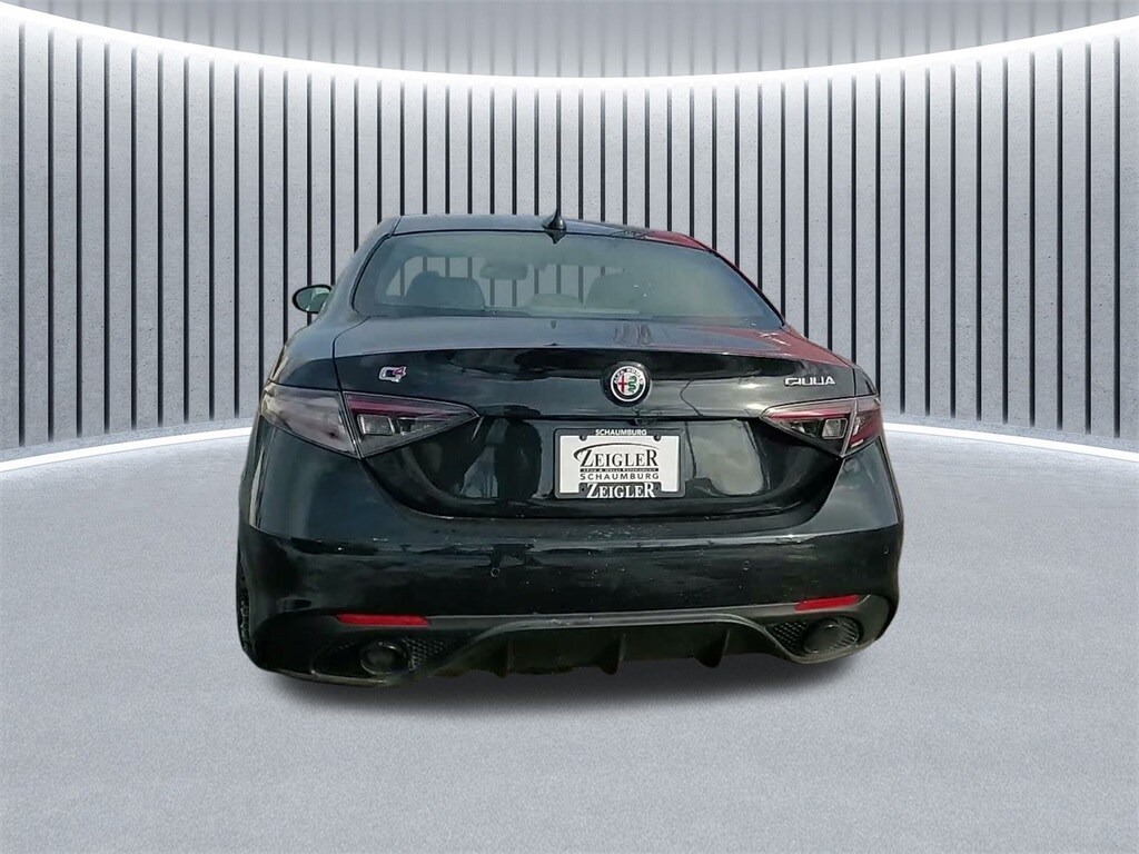 2024 ALFA ROMEO GIULIA (952) - Image 13