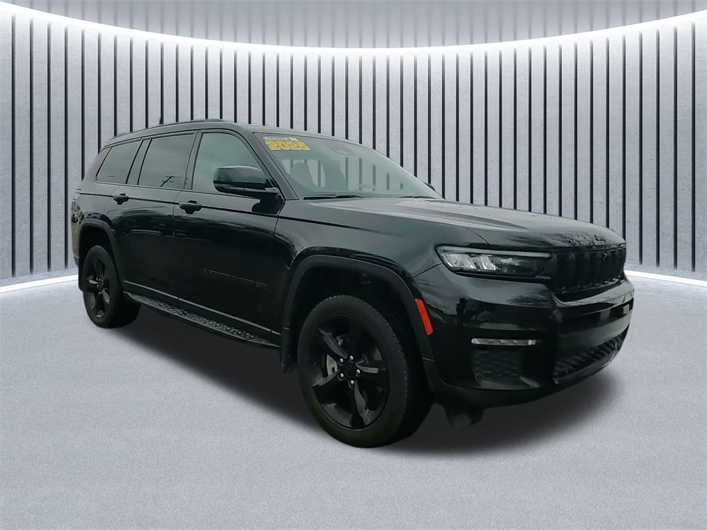 2025 JEEP GRAND CHEROKEE L - Image 1
