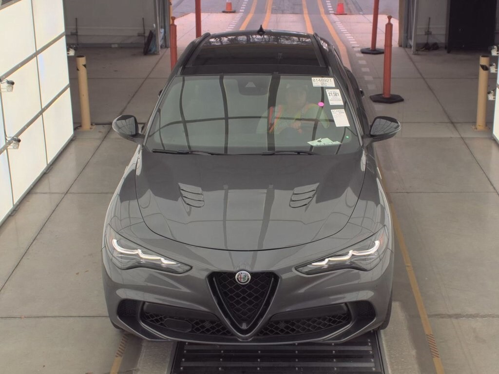 2024 ALFA ROMEO STELVIO - Image 3