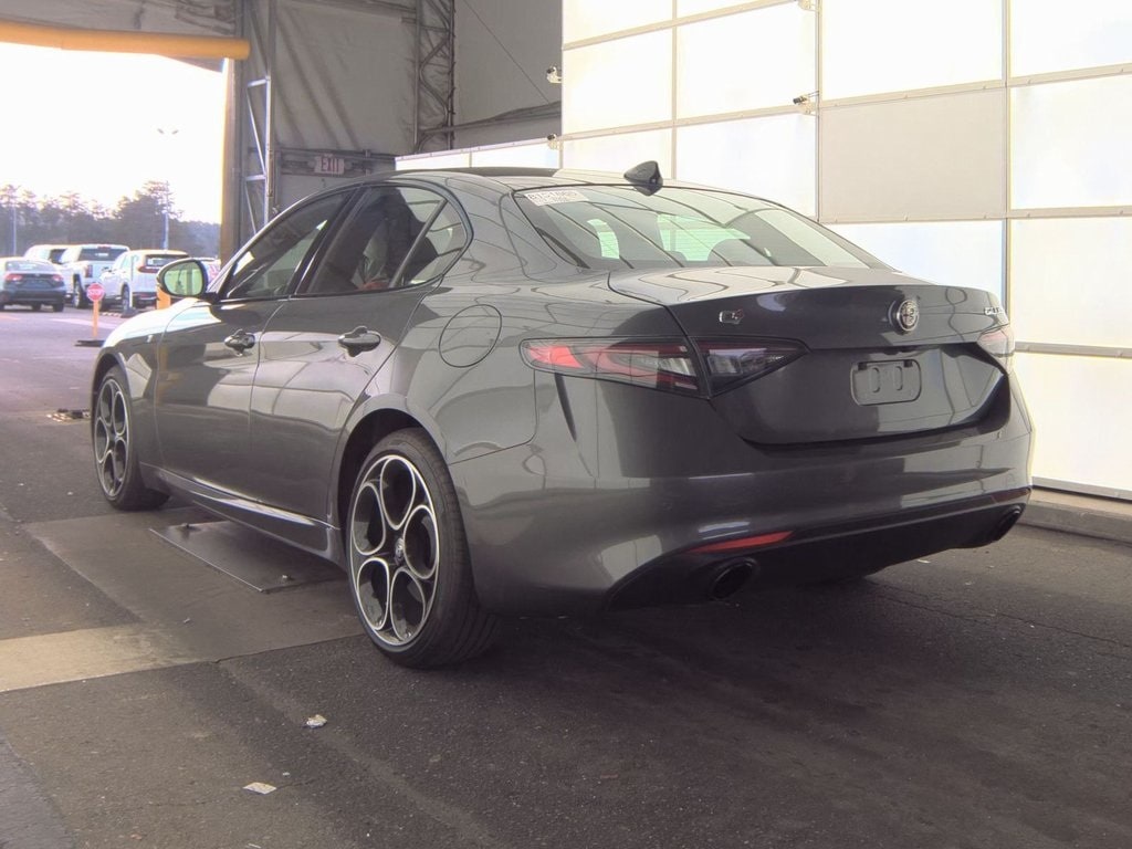 2024 ALFA ROMEO GIULIA (952) - Image 2