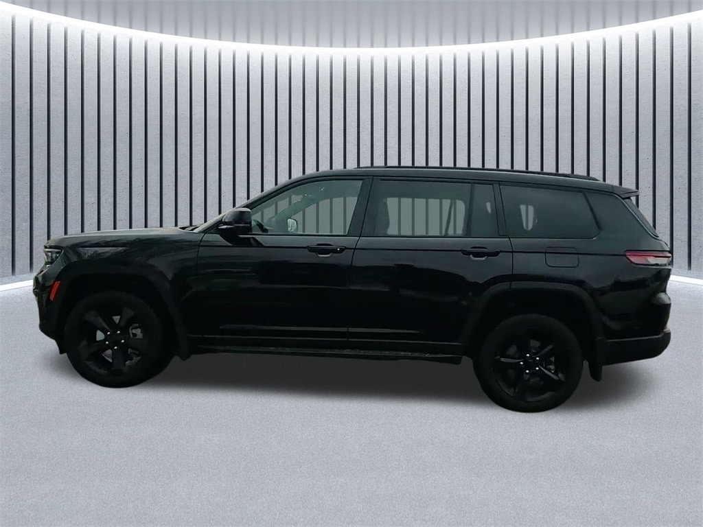 2025 JEEP GRAND CHEROKEE L - Image 14
