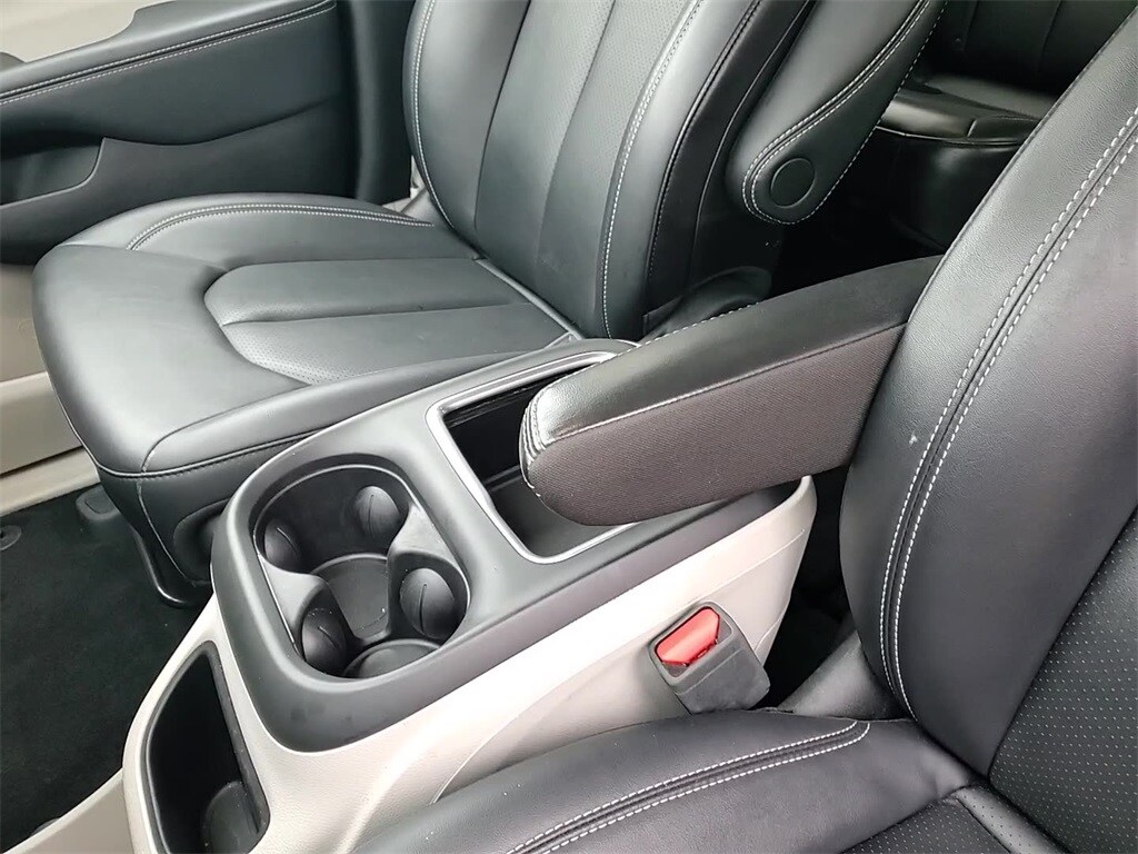2024 CHRYSLER PACIFICA - Image 18