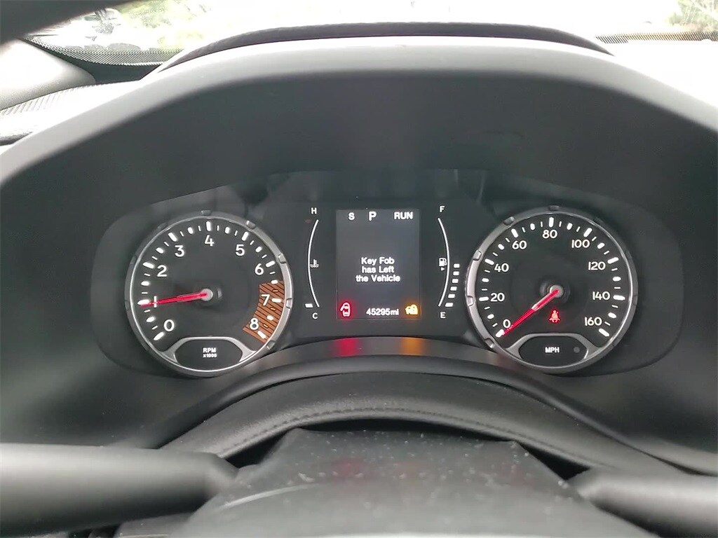 2023 JEEP RENEGADE - Image 16