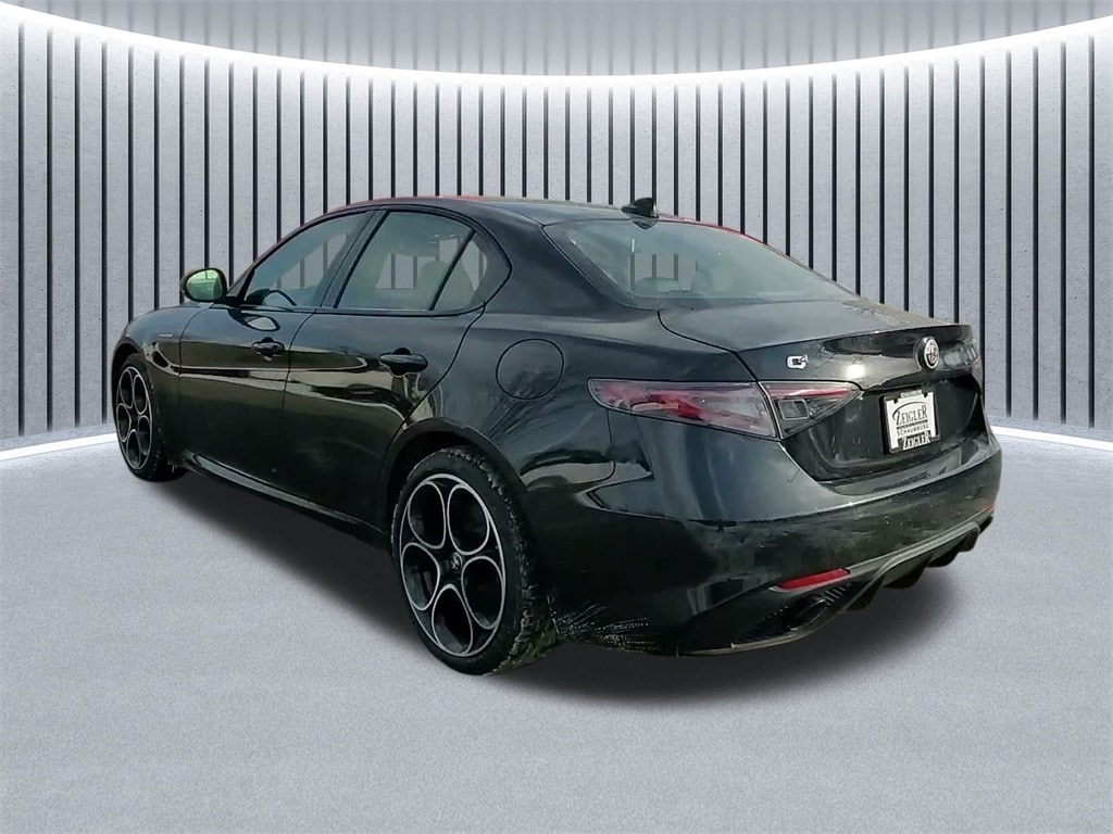 2024 ALFA ROMEO GIULIA (952) - Image 15