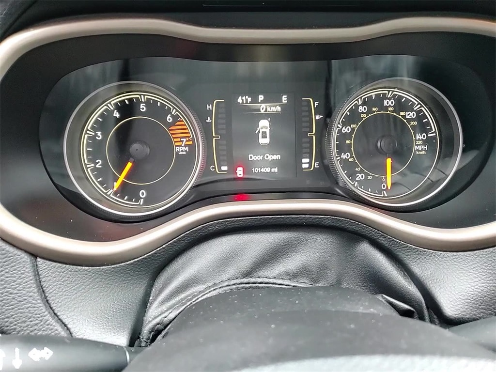 2017 JEEP CHEROKEE - Image 15