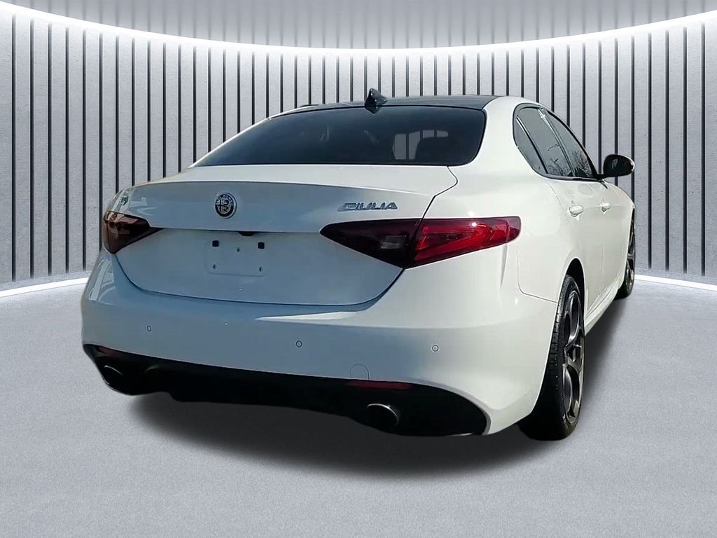 2019 ALFA ROMEO GIULIA (952) - Image 10