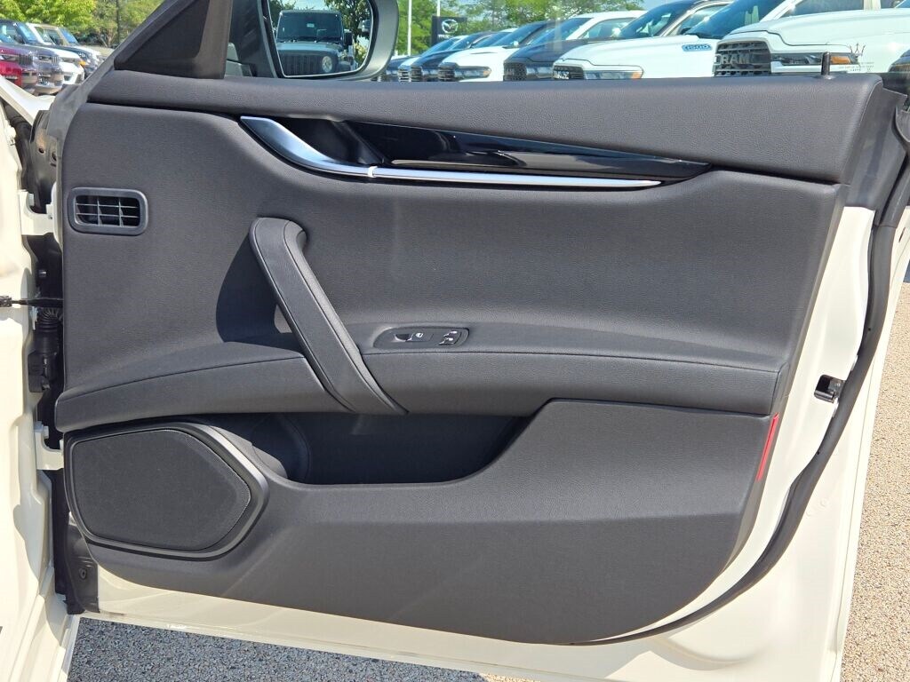 2022 MASERATI GHIBLI - Image 8