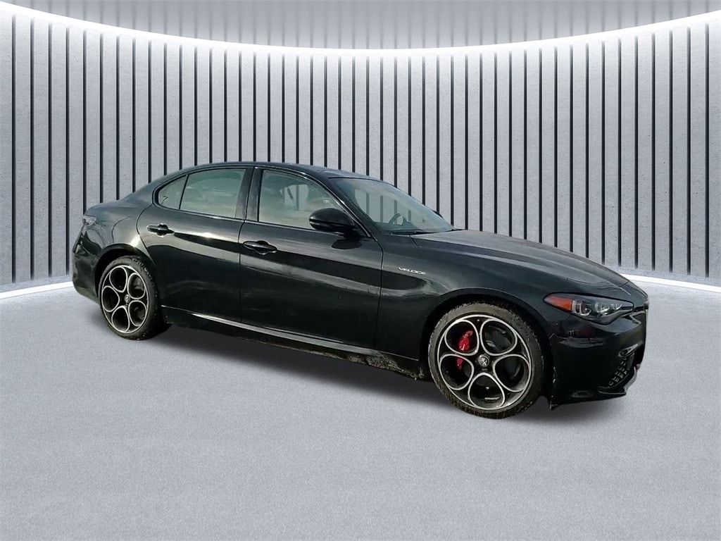 2024 ALFA ROMEO GIULIA (952) - Image 4