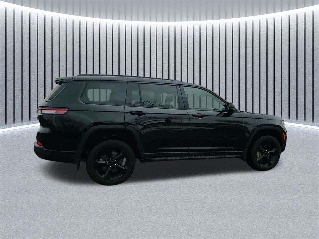 2025 JEEP GRAND CHEROKEE L - Image 5