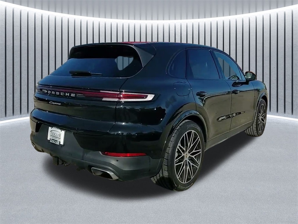 2024 PORSCHE CAYENNE - Image 8