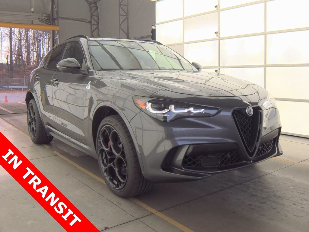2024 ALFA ROMEO STELVIO - Image 1