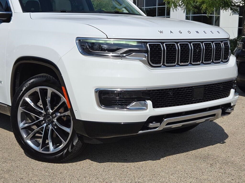 2024 Jeep Wagoneer Series III photo 2