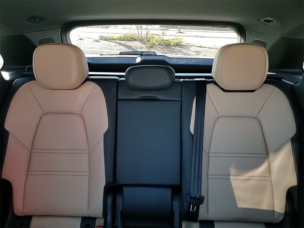 2024 PORSCHE CAYENNE - Image 36