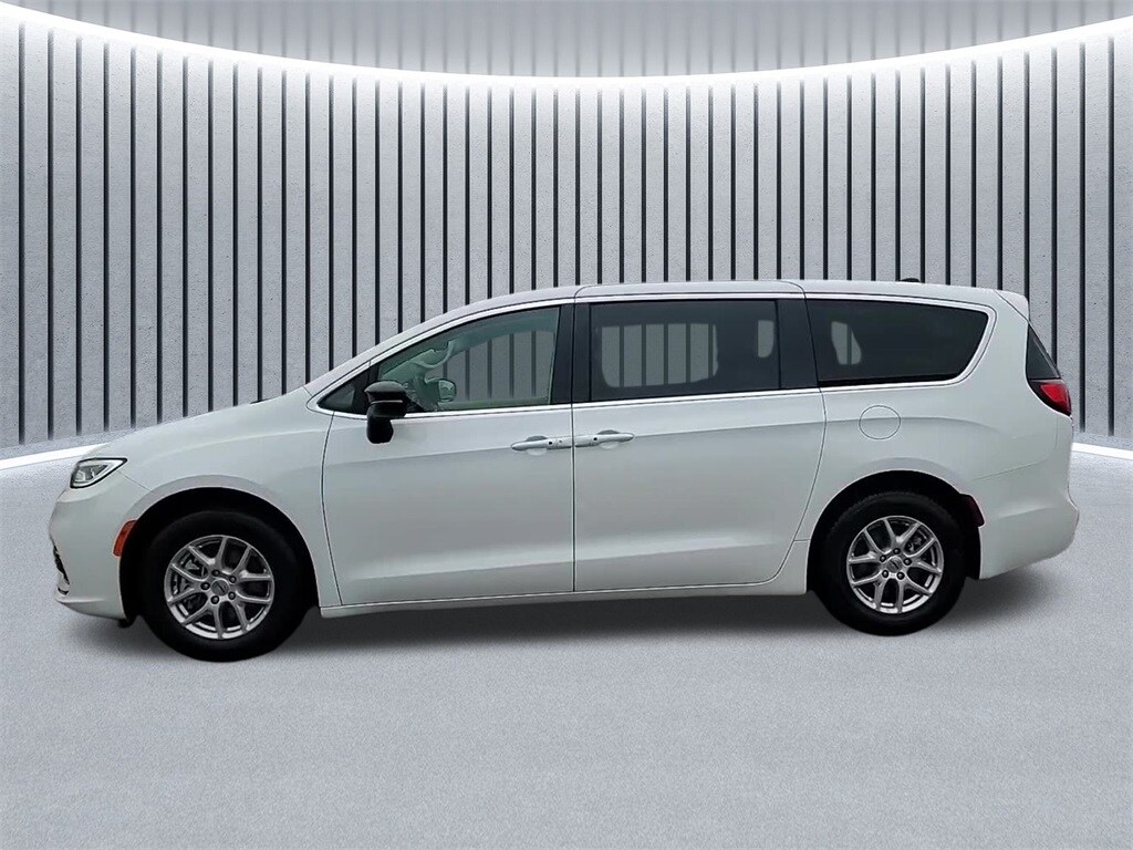 2024 CHRYSLER PACIFICA - Image 6