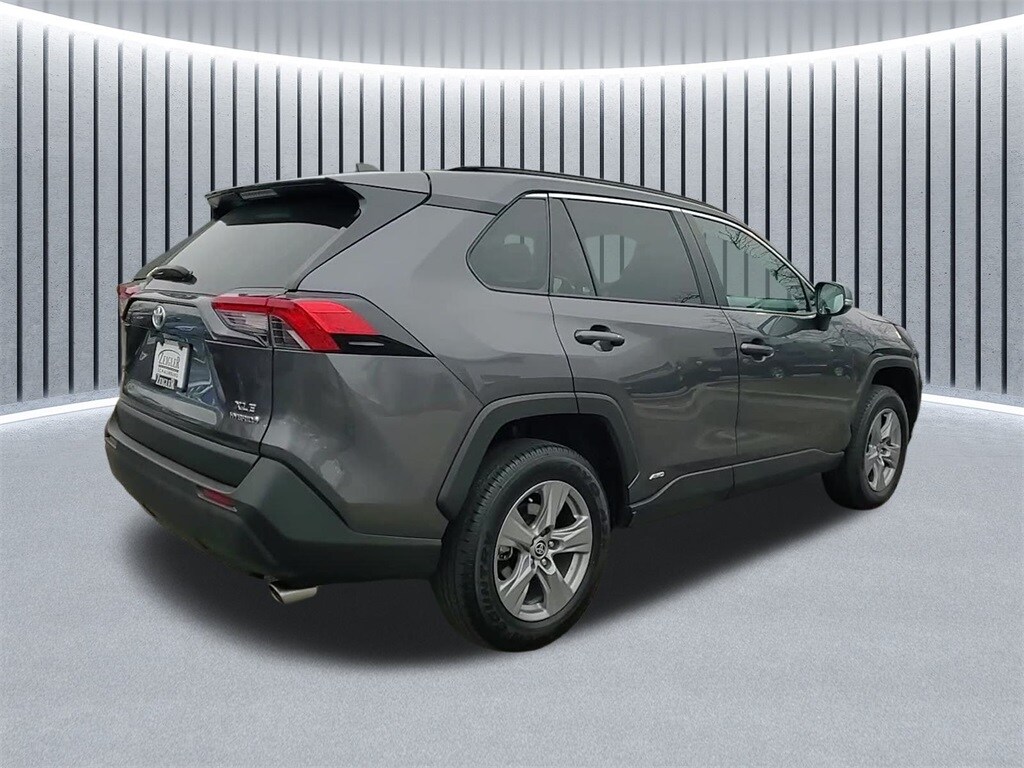 2022 TOYOTA RAV4 - Image 3