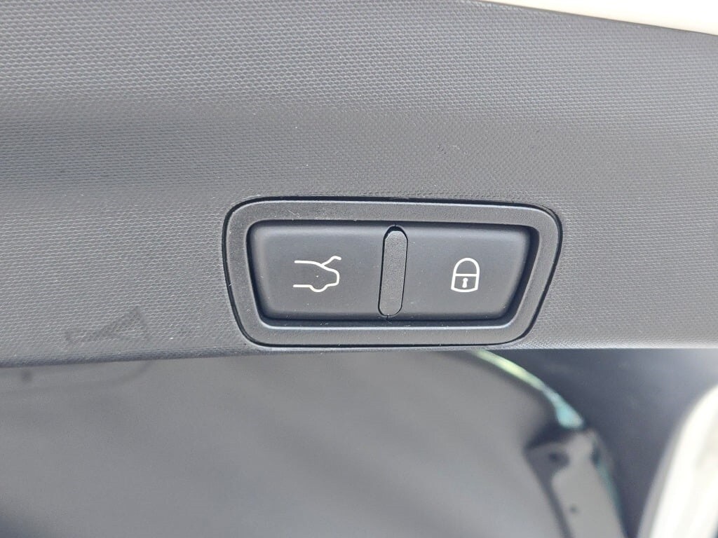 2022 ALFA ROMEO STELVIO - Image 17