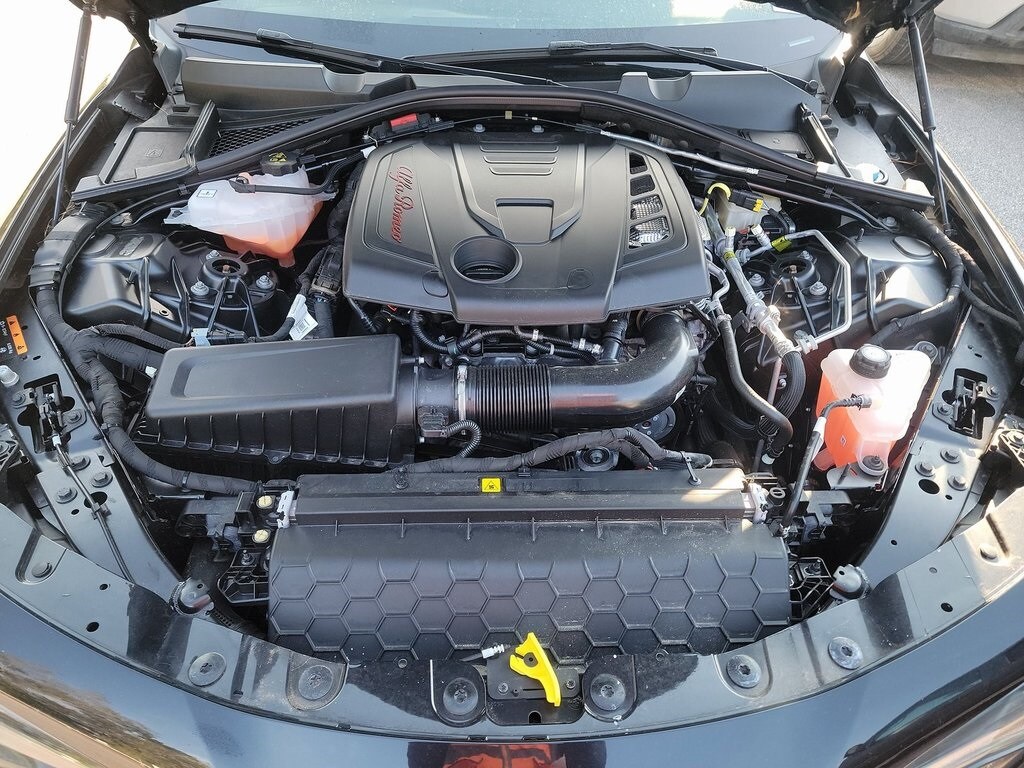 2024 ALFA ROMEO GIULIA (952) - Image 6