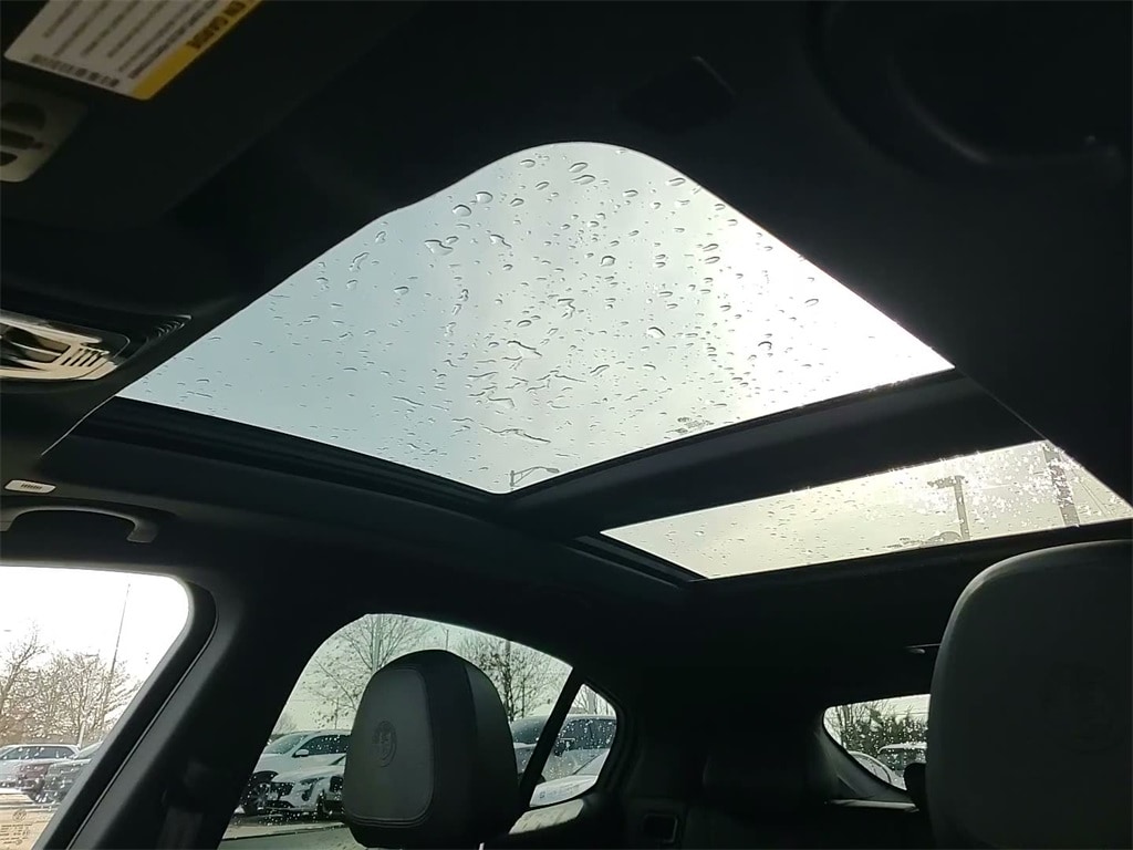 2024 ALFA ROMEO STELVIO - Image 29