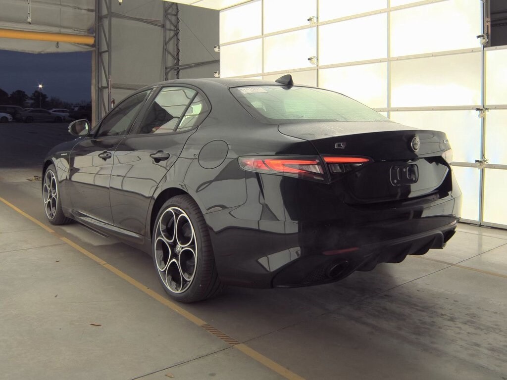 2024 ALFA ROMEO GIULIA (952) - Image 2