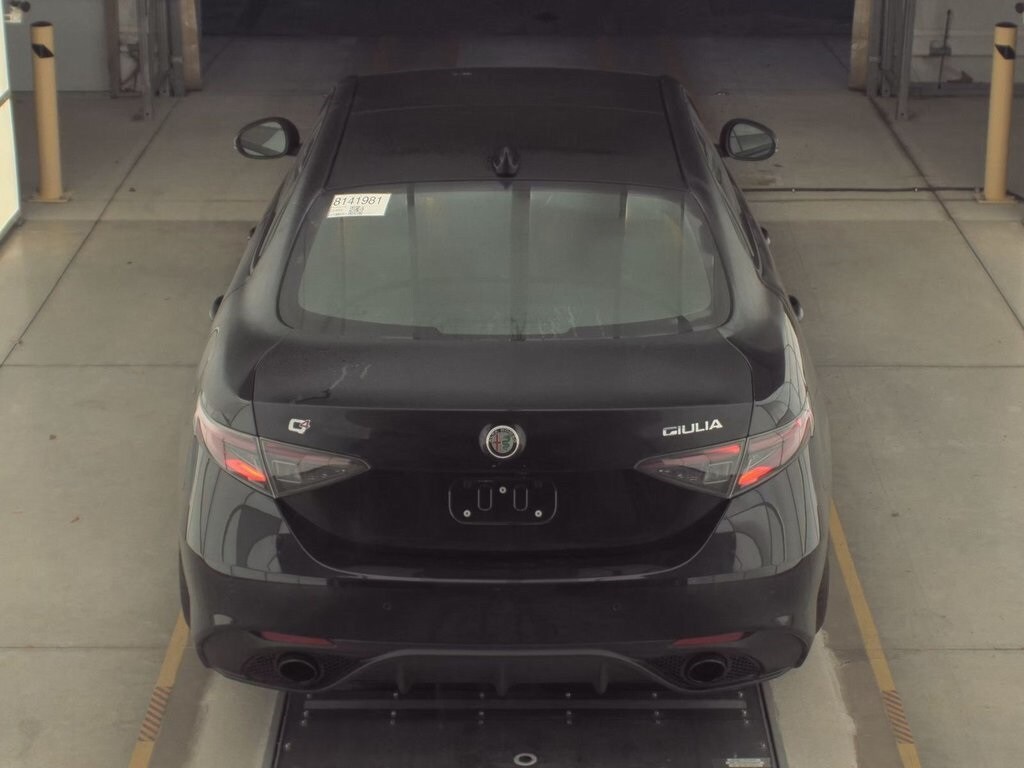 2024 ALFA ROMEO GIULIA (952) - Image 3