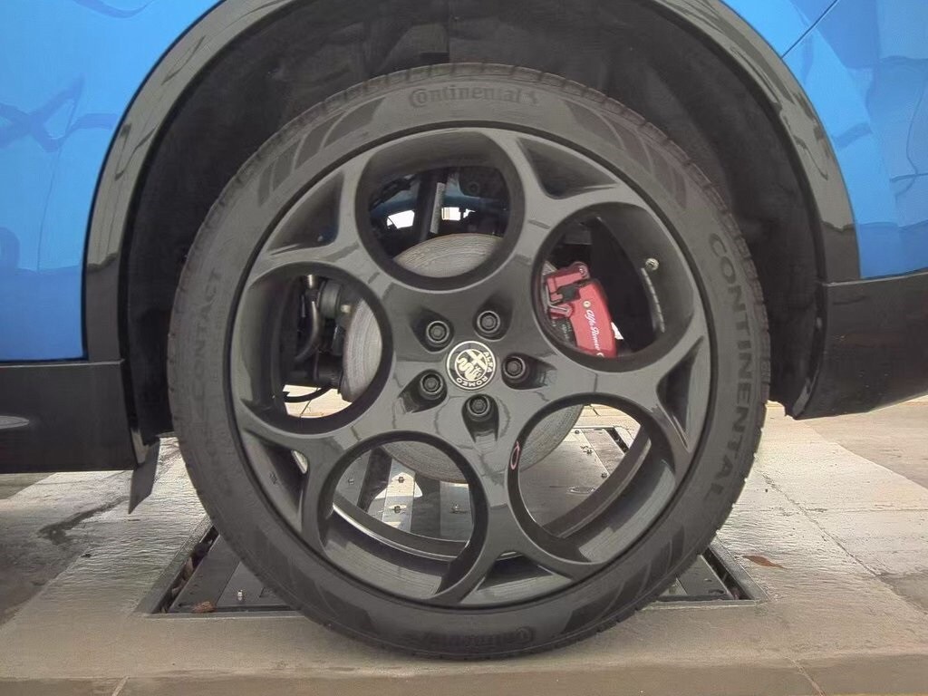 2024 ALFA ROMEO STELVIO - Image 6