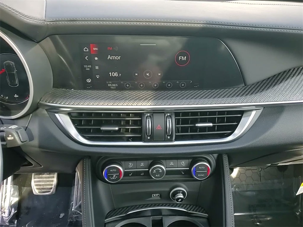 2024 ALFA ROMEO STELVIO - Image 26