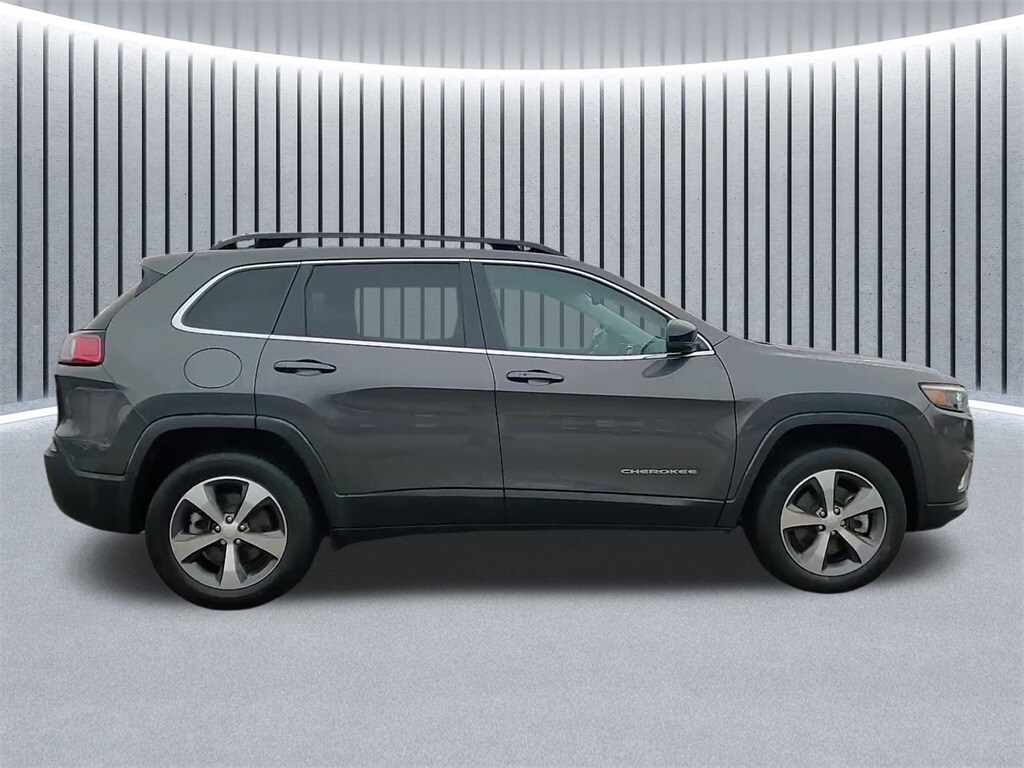 2022 JEEP CHEROKEE - Image 2