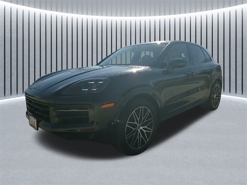 2024 PORSCHE CAYENNE - Image 19