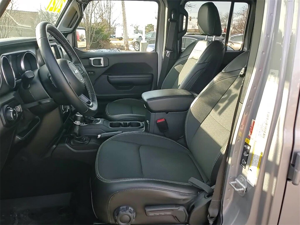 2021 JEEP WRANGLER - Image 11