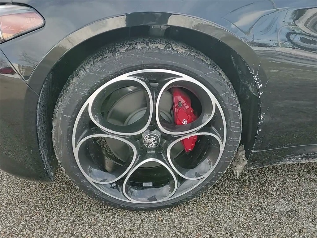 2024 ALFA ROMEO GIULIA (952) - Image 22