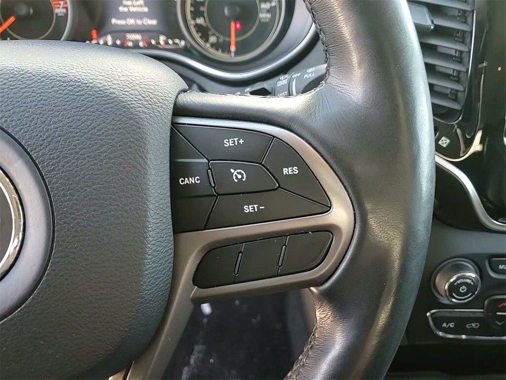 2019 JEEP CHEROKEE - Image 28