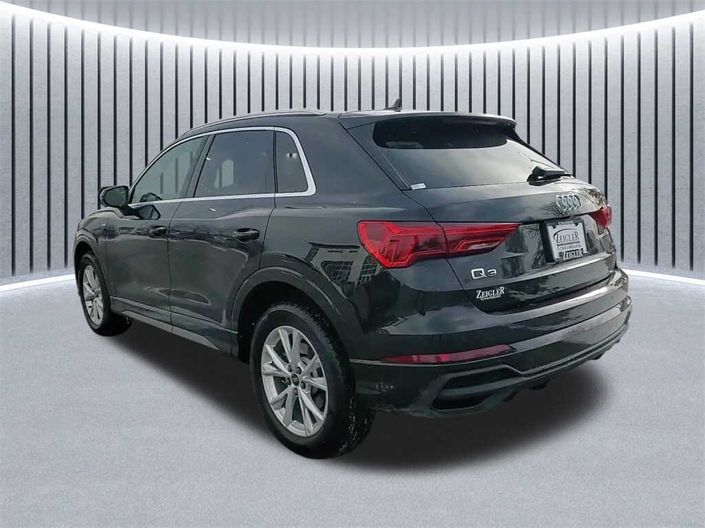 2025 AUDI Q3 - Image 5